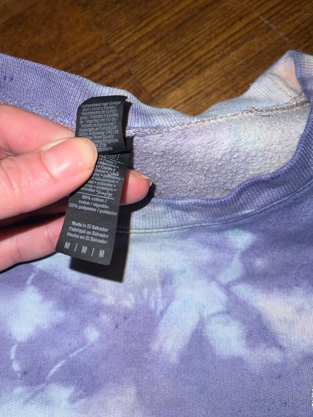 Lavender Tie Dye Reworked Crewneck Sweatshirt TN Children’s Hospital Size M - Picture 7 of 7